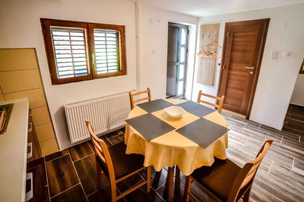 Ng Apartmani Tornik Zlatibor Eksteriør billede
